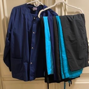 Cheap bunch of OR scrub pants,size small plus 1 full set NWT